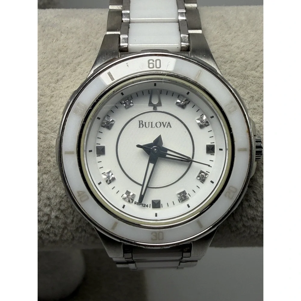 Bulova‎ 98P124 New Battery Ladies Watch 30MM 7.5